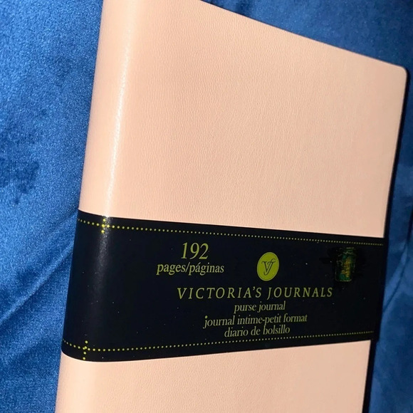 Victoria’s Nude pink soft faux leather Purse journal - Picture 3 of 10